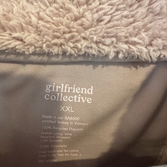 girlfriend collective full zip fleece jacket. Size xxl - Picture 2 of 5